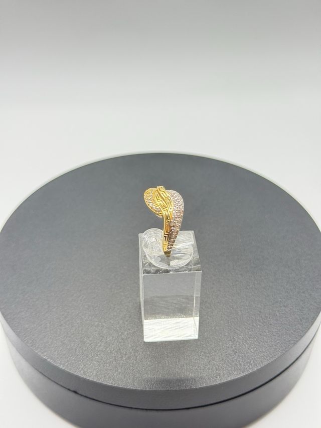 Ref1.211 anillo de oro 18k