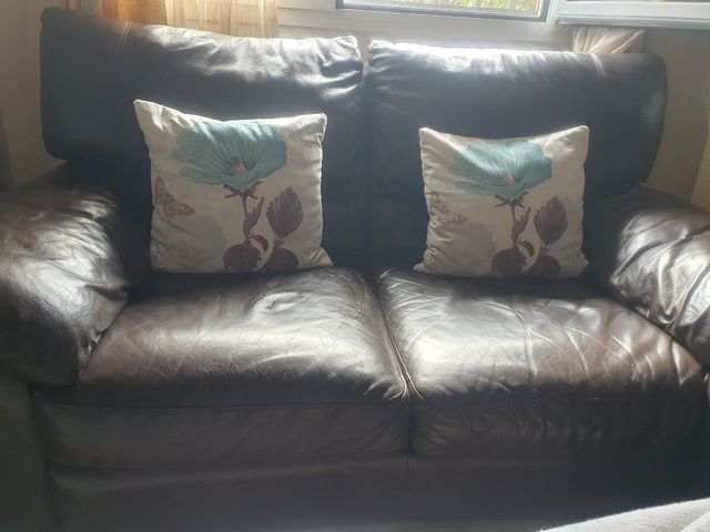 SOFAS 3 más 2 súper precio 