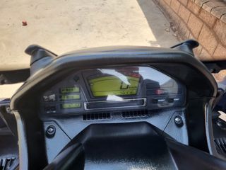 Moto Suzuki Burgman 650cc. 70cv