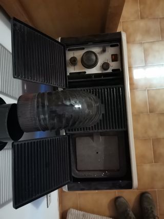 Estufa-chimenea de gasóleo DeLonghi