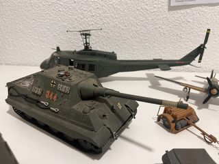 Collezione di modellini di elicotteri e aeromobili IIGM