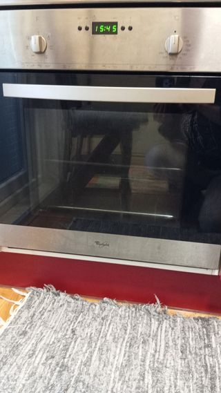Nevera,horno y placa de inducción.