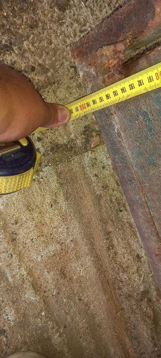 Vendo frente de boxes con sus puertas