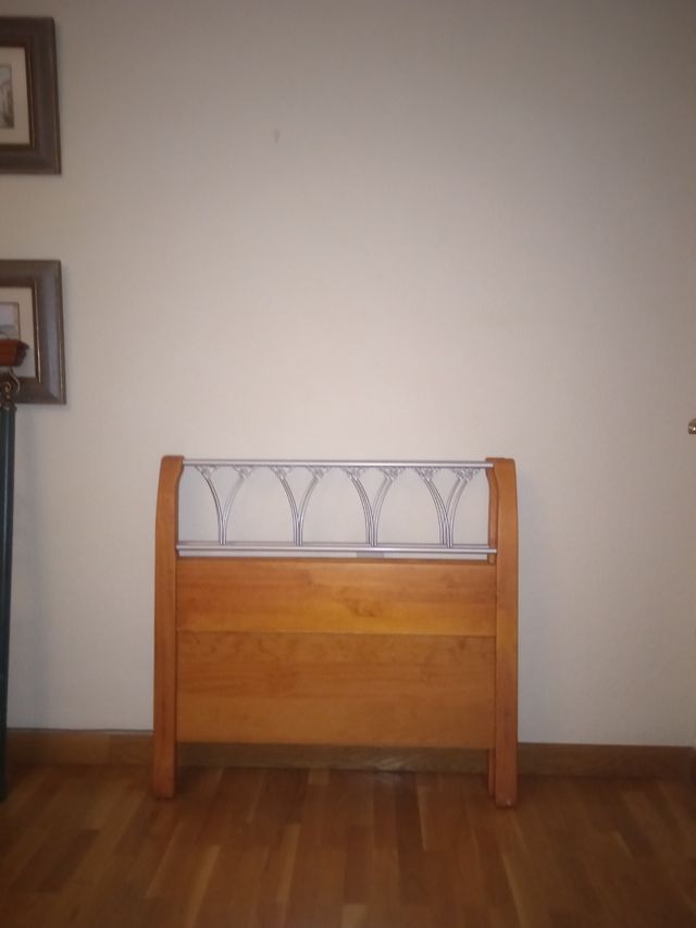 2 cabeceros de madera camas 90cm