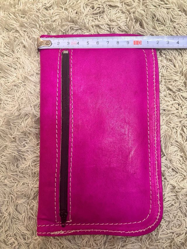 Cartera de piel . Se venden sueltas Cada 1 und 7€