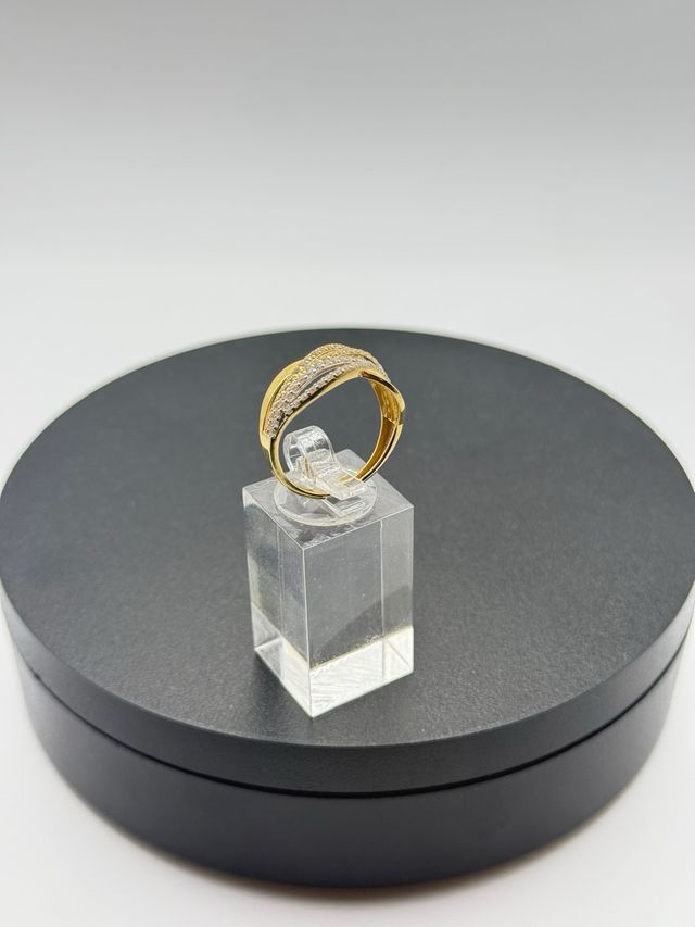 Ref1.206 anillo de oro 18k