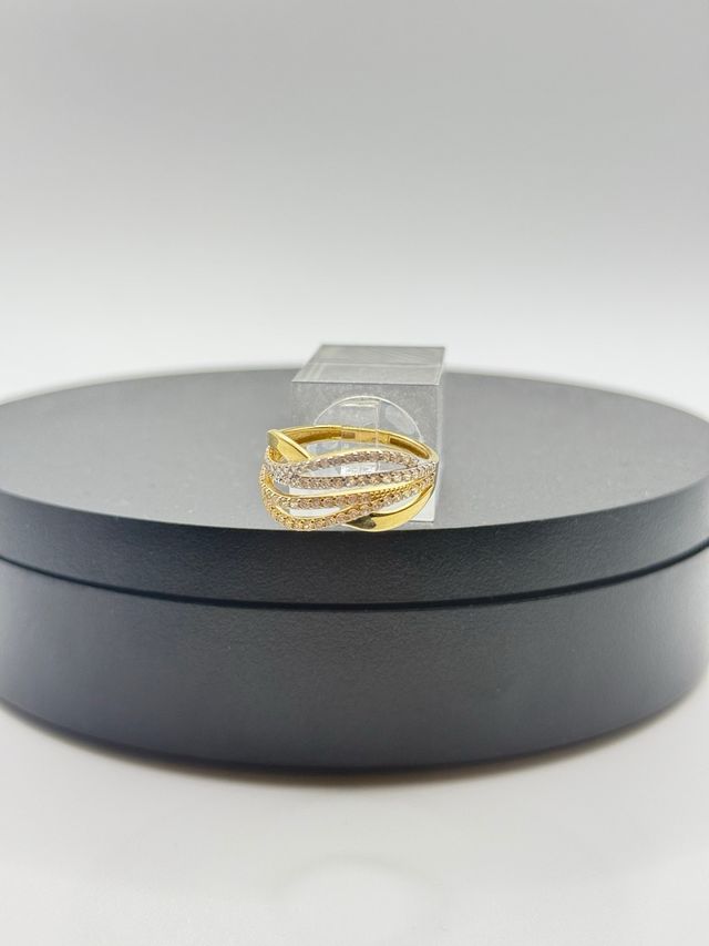 Ref1.206 anillo de oro 18k