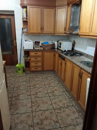 CASA,,,,SIN GARAJE 80.000