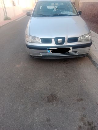 SEAT Ibiza 2001