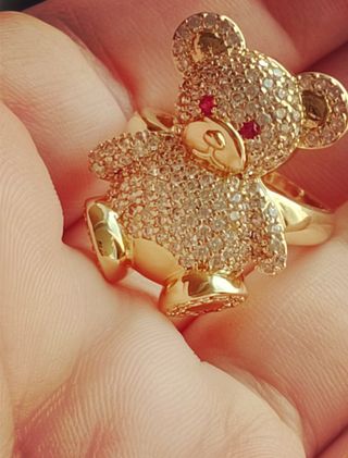 Anillo laminado en oro de 18k