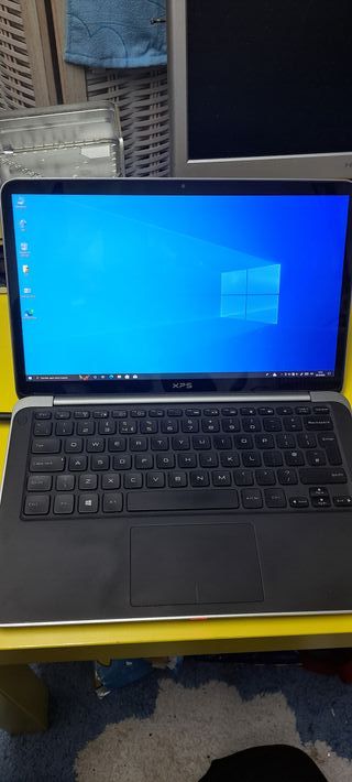 Dell XPS 13 SSD Intel Core i7 Windows
