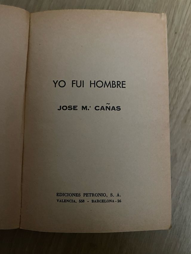 Libros DESLIZA PARA VER