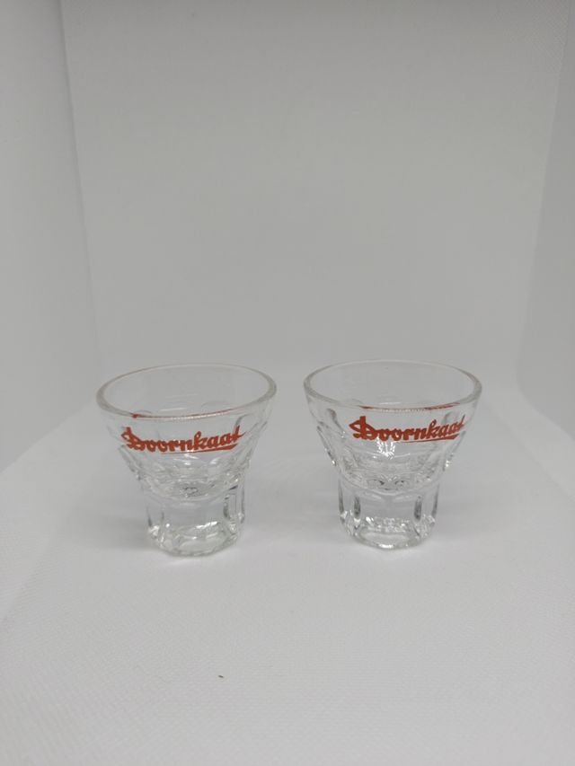 VASOS ANTIGUOS GINEBRA DOORNKAAT