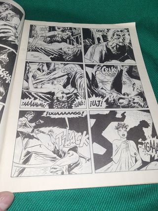 Antiguo comic terror creepy