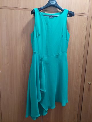 Vestido coctel verde