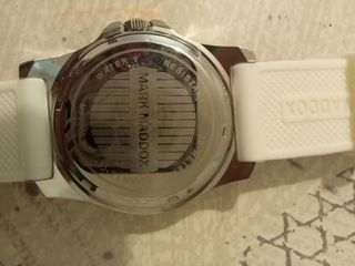 Reloj de mujer marca Mark maddox