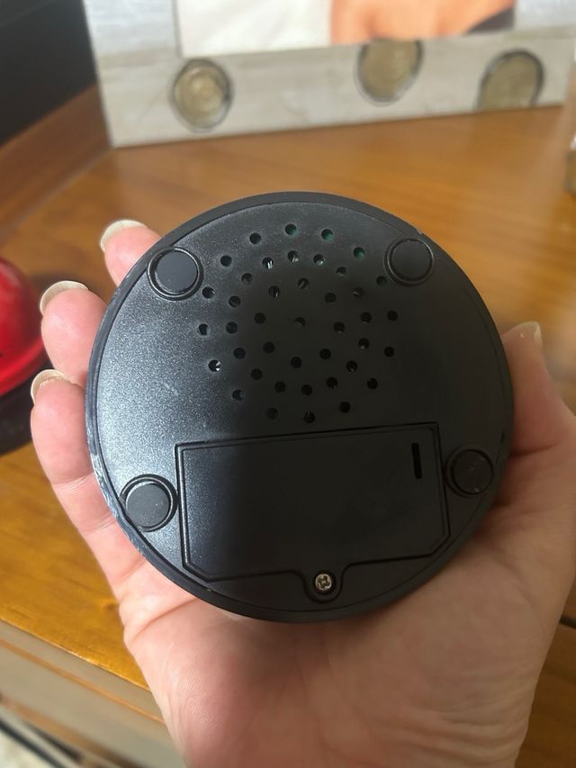 Campanita y altavoz no