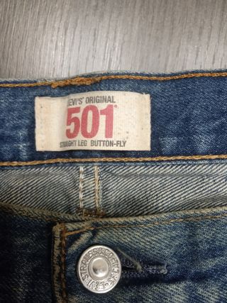 LEVIS 501