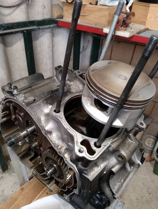 Despiece motor Suzuki DR 750 800 Big