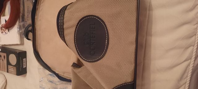 Variado: dos neceser, dos diademas etc