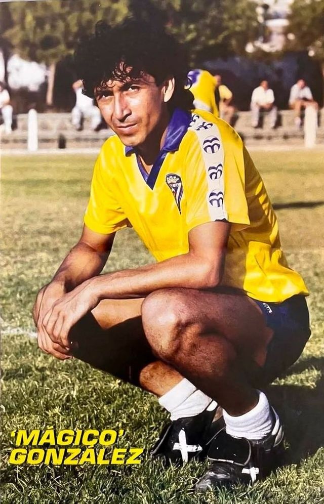 MÁGICO GONZÁLEZ Y JUAN JOSÉ