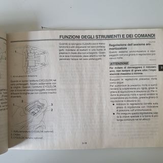 Libretto uso e manutenzione YAMAHA FZ8