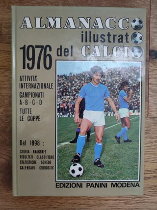 Almanacco del calcio Panini 1976
