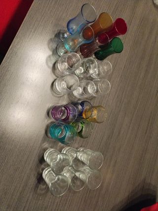 vasos de chupitos vintages