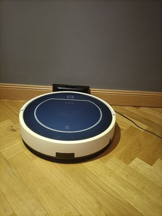 Robot aspirador ILife V7 