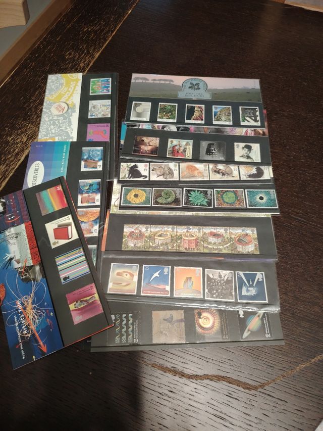 10 folder francobolli inglesi