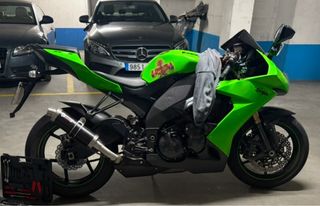Kawasaki zx10r 2010 637377708.