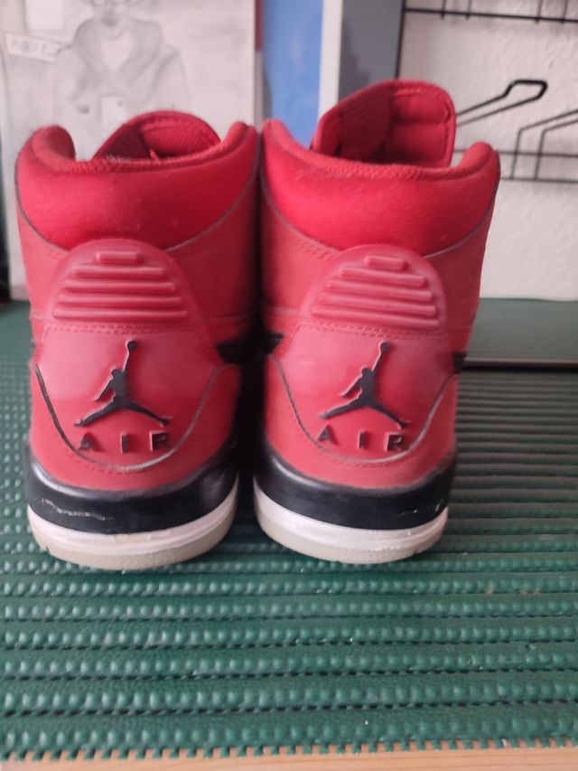 Zapatillas Nike Jordan talla 42