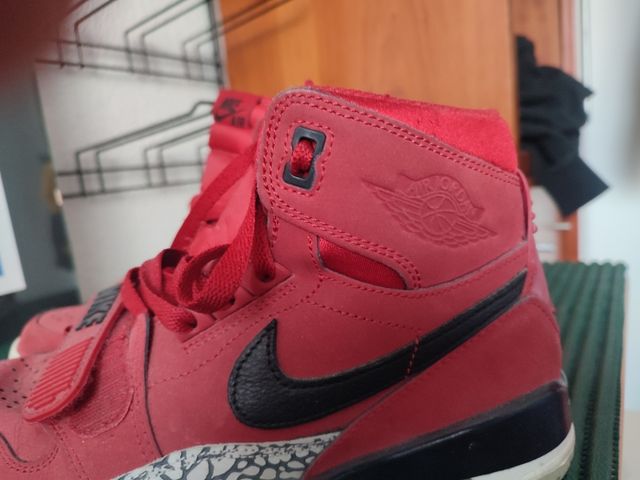 Zapatillas Nike Jordan talla 42