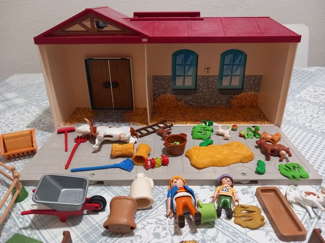 Granja Maletin Playmobil