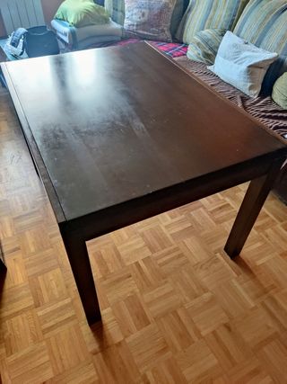 Mesa antigua comedor