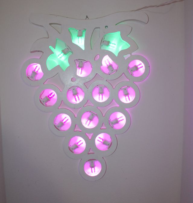 Grappolo D'uva luminaria Salentina Insegna Cantina