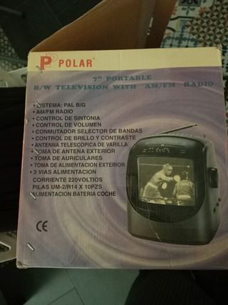 Televisor portátil antiguo