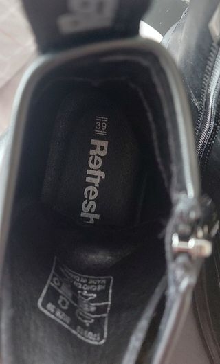 Botines negros piel