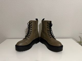 ¡REBAJAS! Botines de piel vegana