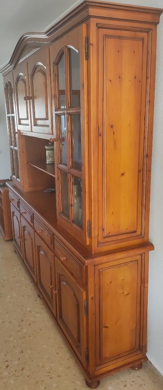 SE VENDE POR MUDANZA Mueble comedor de mobila