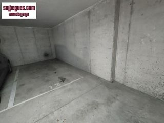 Garaje en venta en Begues