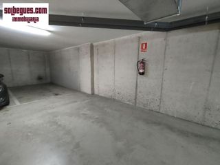 Garaje en venta en Begues
