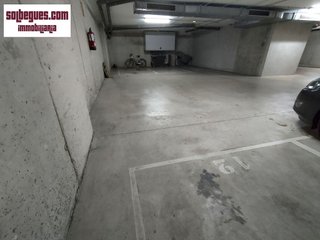 Garaje en venta en Begues