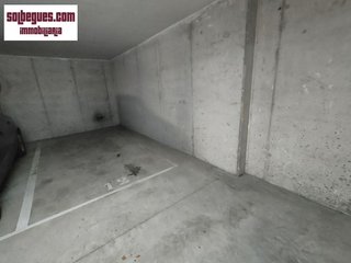 Garaje en venta en Begues