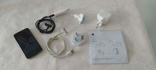 Iphone 4s piezas y cargadores