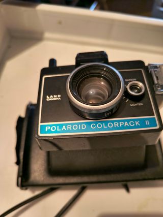 Macchina fotografica polaroid vecchia