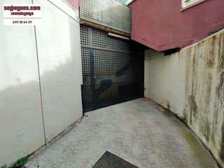 Garaje en venta en Begues