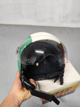 Casco italiano retro
