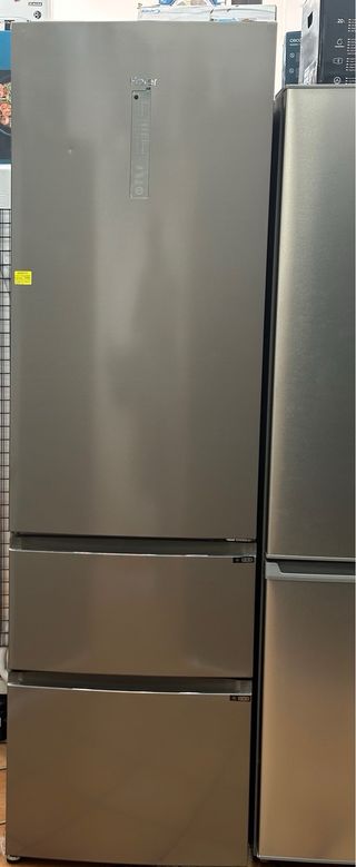 Frigorífico combi Haier A3FE837CHJ