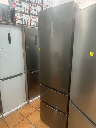 Frigorífico combi Haier A3FE837CHJ